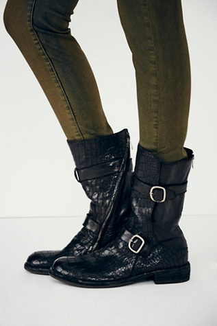 Officine Creative Womens Tempest Croc Boot