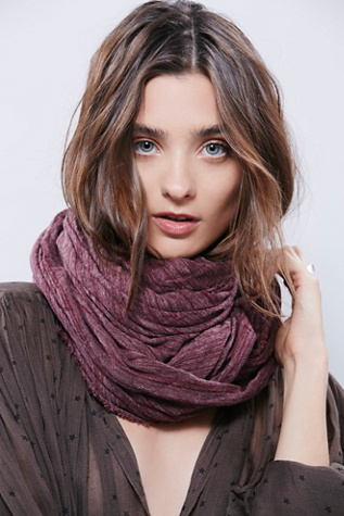 Free People Womens Oversized Solid Fine Gauge Scarf