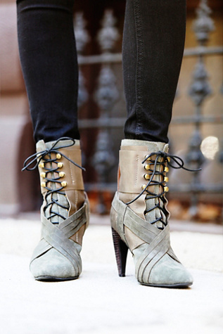 Jeffrey Campbell  + Free People Womens Bray Heeled Boot