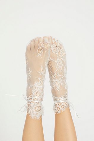 Margot Lace Crew Sock